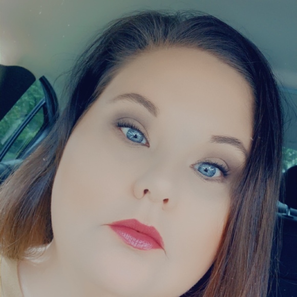 nelliekelley